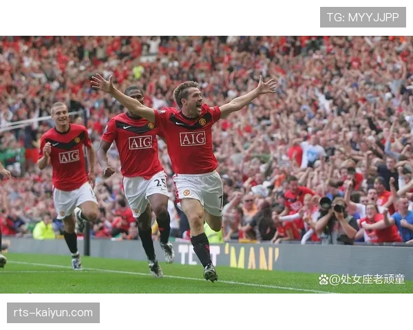 曼联宣布与知名流媒体平台就纪录片《92班》后续系列达成制作协议 曼联宣布与知名流媒体平台就纪录片《92班》后续系列达成制作协议